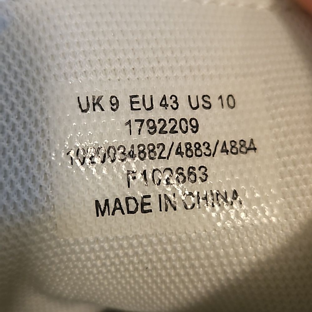 ASOS DESIGN US 10 - Picture 2 of 7